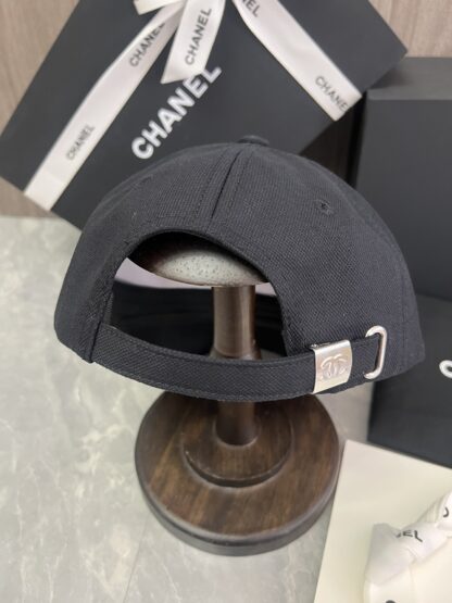 Chanel Classic Casual Baseball Cap - Image 3