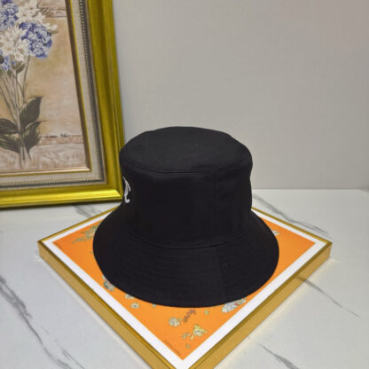 Chanel high-end bucket hat - Image 3