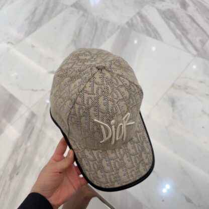 Dior casual embroidered baseball cap - Image 4