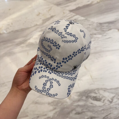 Chanel diamond hard top baseball cap - Image 3