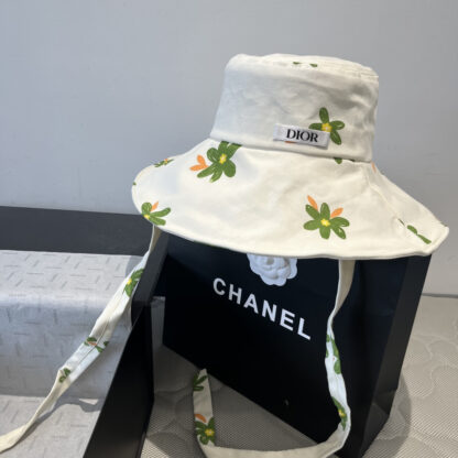 Dior casual simple bucket hat - Image 4