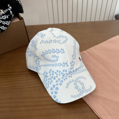 Chanel Classic Casual Baseball Cap - Image 3