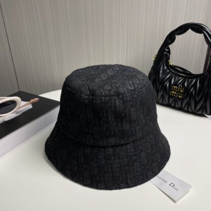 Chanel Knitted Sun Bucket Hat - Image 3