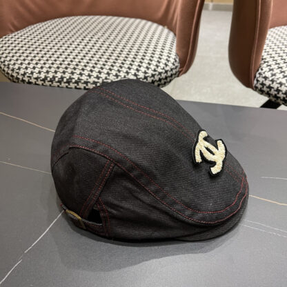Chanel Japanese retro couple casual British beret - Image 3