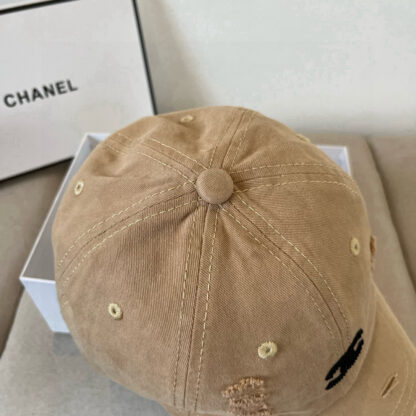 Chanel Classic Casual Baseball Cap - Image 3