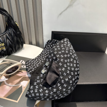 Chanel Classic Casual Baseball Cap - Image 3