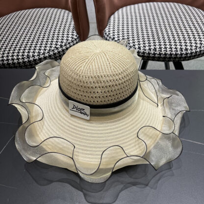 Dior elegant wide-brimmed sun hat - Image 3
