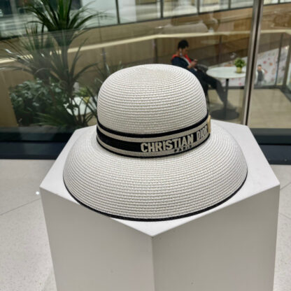 Dior casual large brim straw sun hat - Image 4