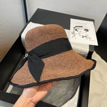 Dior Sunshade Beach Straw Hat - Image 4