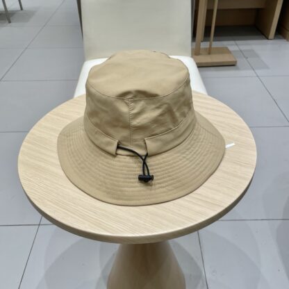 Fendi outdoor travel sun hat - Image 4