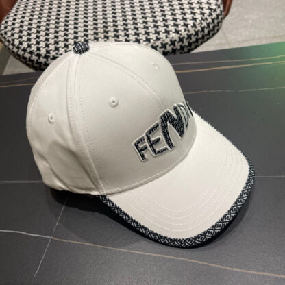 Fendi simple versatile baseball cap - Image 4