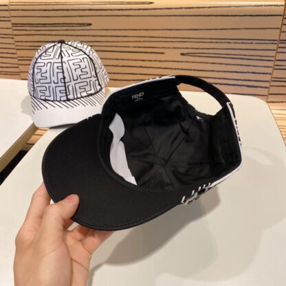 Fendi classic casual trendy baseball cap - Image 4