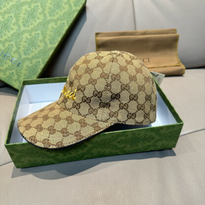 Gucci embroidered baseball cap - Image 3