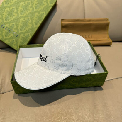 Gucci embroidered baseball cap - Image 3