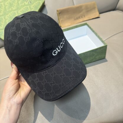 Gucci embroidered baseball cap - Image 3