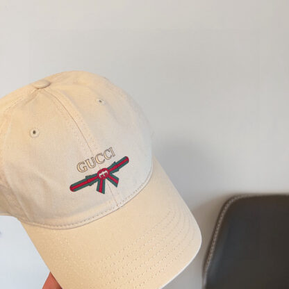 Gucci simple baseball cap - Image 3