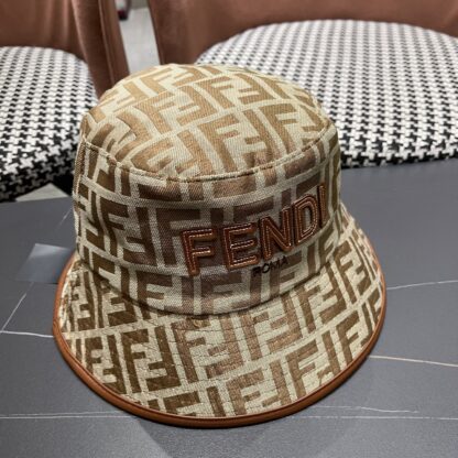 Fendi casual all-match bucket hat - Image 4