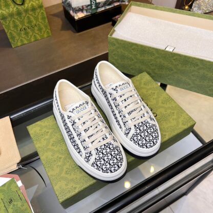Gucci early spring casual sneakers - Image 3