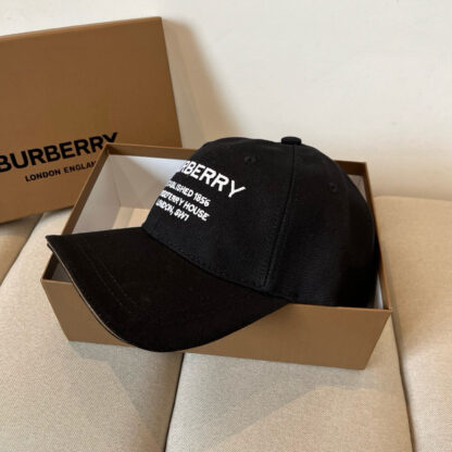 Burberry Simple Fashion Baseball Cap - Image 4