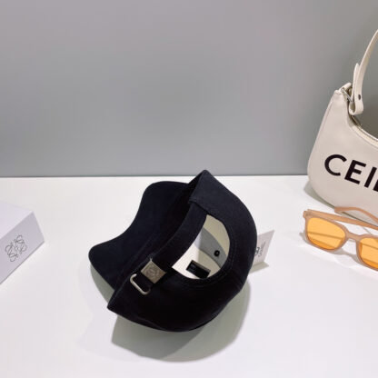 Chanel Classic Casual Baseball Cap - Image 3