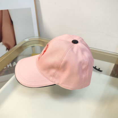 Burberry simple fashion casual baseball cap - Image 4