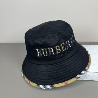 Burberry Classic Bucket Hat with Embroidery - Image 4