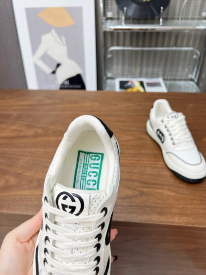 Gucci low-top distressed sneakers - Image 4