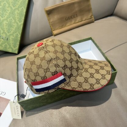 Gucci baseball cap for men and women - Image 3