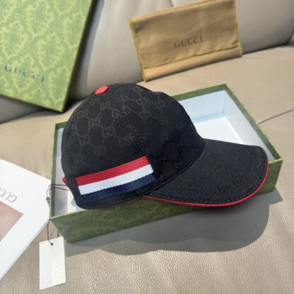 Gucci baseball cap for men and women - Image 3