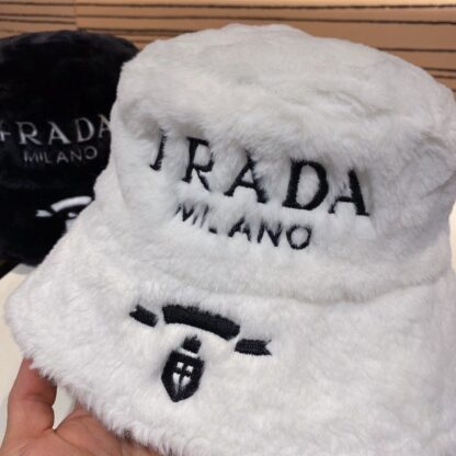 Prada velvet bucket hat - Image 3