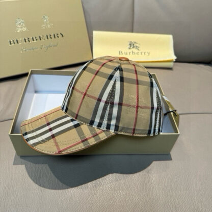 Burberry Classic Slouch Baseball Cap - Image 4
