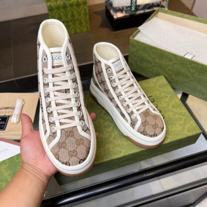 Gucci early spring casual sneakers - Image 4