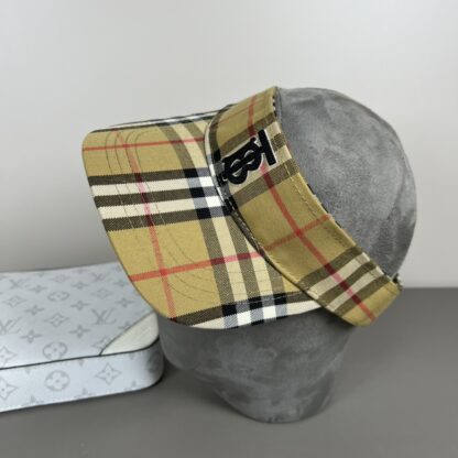 Burberry Fashion Casual Open Top Hat - Image 4