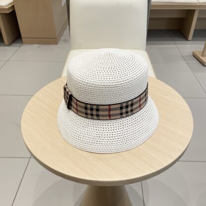 Burberry Casual Simple Bucket Hat Sunshade Straw Hat - Image 4
