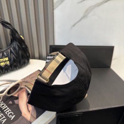 Burberry Casual Fashion Baseball Cap - Image 4