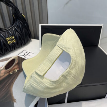Miu Miu embroidered baseball cap - Image 4