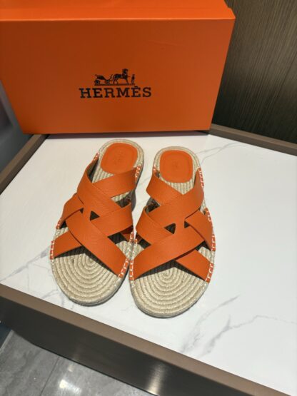 Hermès men's versatile, comfortable, non-slip orange casual slippers - Image 3