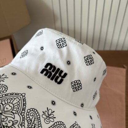 Miu Miu embroidered graffiti bucket hat - Image 4