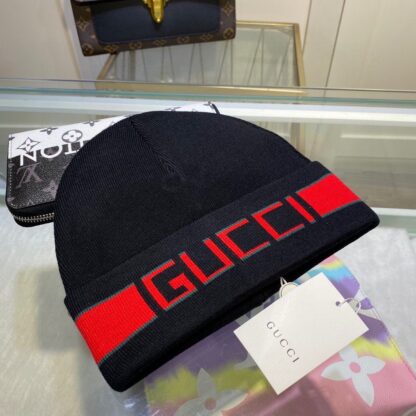 Gucci headband embellished knitted hat - Image 3