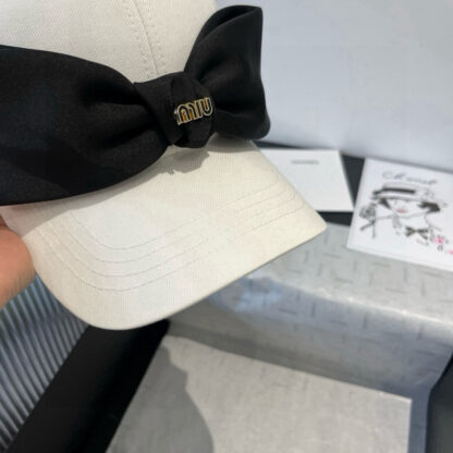 Miu Miu bow cap - Image 4