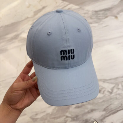 Miu Miu simple embroidered baseball cap - Image 4