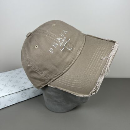Prada fashion baseball cap - Image 3