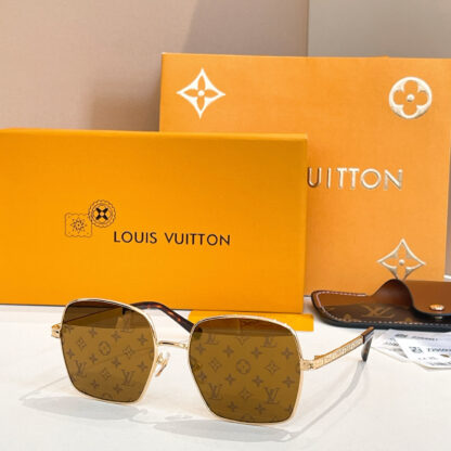 LOUIS VUITTON Fashion Sunglasses - Image 4