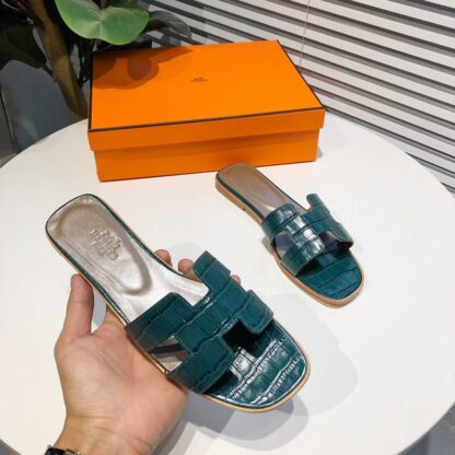 Hermès summer versatile blue-green flat slippers - Image 2