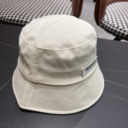 Miu Miu Simple and stylish bucket hat - Image 4