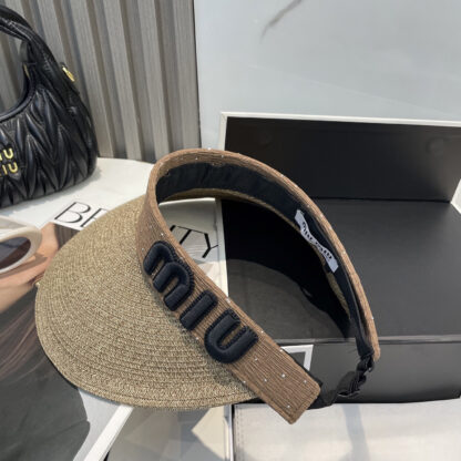 Miu Miu Simple Casual Hat - Image 4