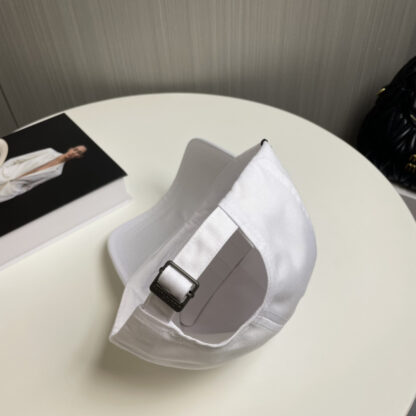 Saint Laurent simple casual baseball cap - Image 3