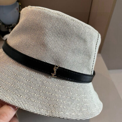 Saint Laurent bucket hat with belt - Image 3