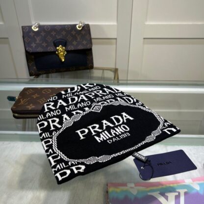 Prada wool blend knitted hat - Image 3
