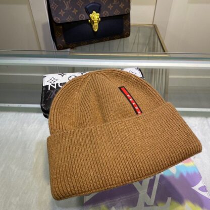 Prada classic breathable knitted hat - Image 3